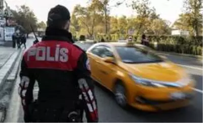 Son dakika haber | Sokağa çıkma kısıtlamasında Türk polis teşkilatından sıkı denetim Son dakika haber | Sokağa çıkma kısıtlamasında Türk polis teşkilatından sıkı denetim