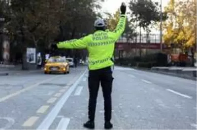 Son dakika haber | Sokağa çıkma kısıtlamasında Türk polis teşkilatından sıkı denetim Son dakika haber | Sokağa çıkma kısıtlamasında Türk polis teşkilatından sıkı denetim