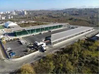 Ordu'da yapılan yeni otobüs terminali kendi elektriğini üretiyor Ordu'da yapılan yeni otobüs terminali kendi elektriğini üretiyor