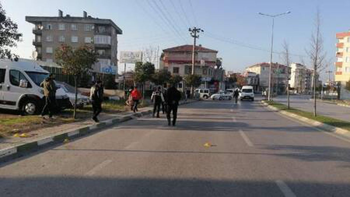 Çocuklarını görmeye gelen damadını öldürdü