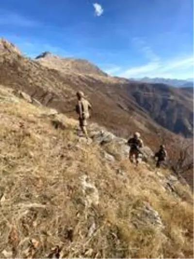 Son dakika haberleri! İçişleri Bakanlığı: Bitlis'te 2 bin 571 personelin katılımıyla 'Yıldırım-16 Sehi Ormanları Operasyonu' başlatıldı Son dakika haberleri! İçişleri Bakanlığı: Bitlis'te 2 bin 571 personelin katılımıyla 'Yıldırım-16 Sehi Ormanları Operasyonu' başlatıldı