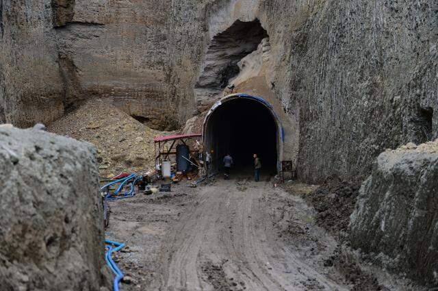 Iğdırlı girişimcilerin bulduğu dev tuz rezervi ülke ekonomisine ciddi katkı sağlayacak Iğdırlı girişimcilerin bulduğu dev tuz rezervi ülke ekonomisine ciddi katkı sağlayacak