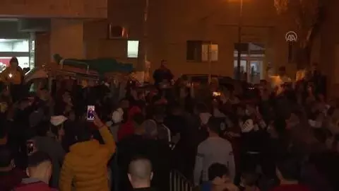 İsrail güçlerinin yaraladığı Filistinli çocuk şehit oldu İsrail güçlerinin yaraladığı Filistinli çocuk şehit oldu