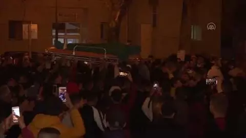 İsrail güçlerinin yaraladığı Filistinli çocuk şehit oldu İsrail güçlerinin yaraladığı Filistinli çocuk şehit oldu