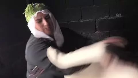 Muşlu kadınlar AA'nın 'Yılın Fotoğrafları' oylamasına katıldı Muşlu kadınlar AA'nın 'Yılın Fotoğrafları' oylamasına katıldı