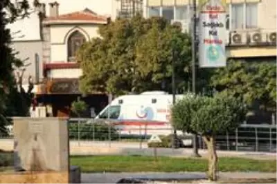 Şehrin sessizliğinde okunan salalar yankılandı