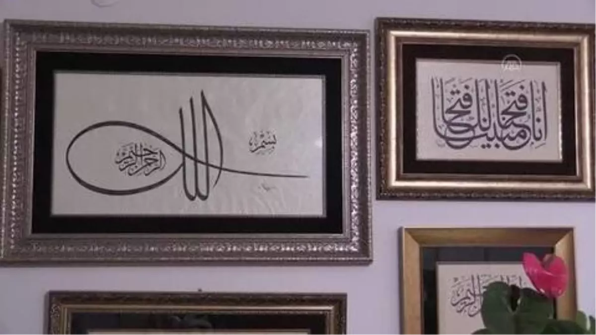 'Solak hattat' 24 yılını sanata adadı
