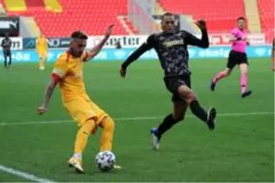 Süper Lig: Göztepe: 1 Kayserispor: 1 (Maç sonucu) Süper Lig: Göztepe: 1 Kayserispor: 1 (Maç sonucu)