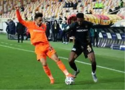 Süper Lig: Yeni Malatyaspor: 0 M.Başakşehir: 1 (İlk yarı)