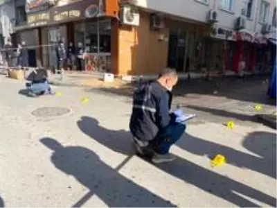 Son dakika haberi... Yalova'daki silahlı saldırıyla ilgili 7 kişine gözaltına alındı Son dakika haberi... Yalova'daki silahlı saldırıyla ilgili 7 kişine gözaltına alındı