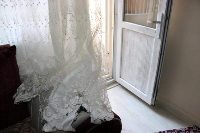 Evlat nöbeti tutan aile, terör örgütü PKK tarafından diri diri yakılmaya çalışıldı