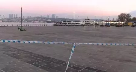Kısıtlamanın ikinci gününde meydanlar ve yollar boş kaldı