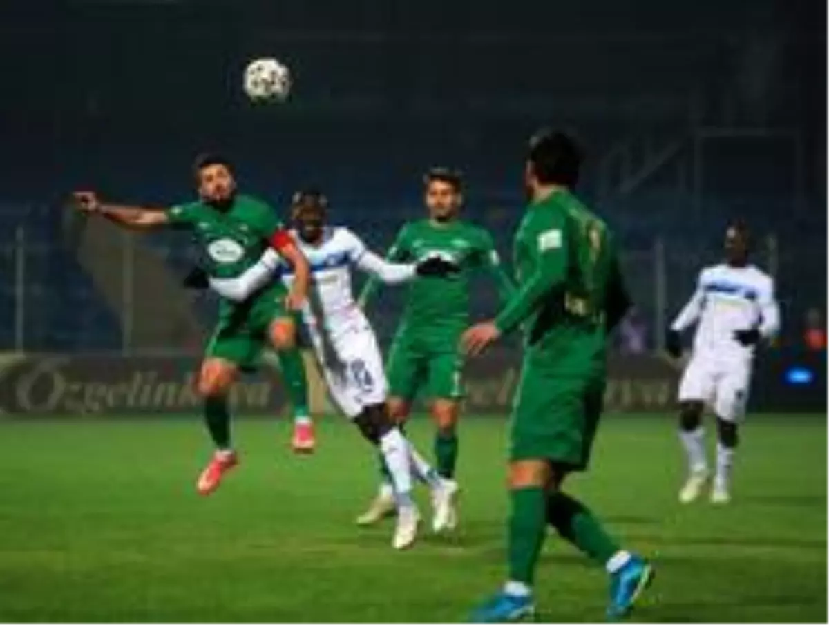 TFF 1. Lig: Adana Demirspor: 1 Akhisarspor: 0 (İlk yarı)