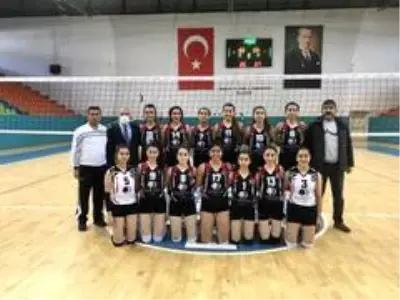 TVF 2. Lig: Elazığ Voleybol: 3 Silopi Belediye: 0 TVF 2. Lig: Elazığ Voleybol: 3 Silopi Belediye: 0