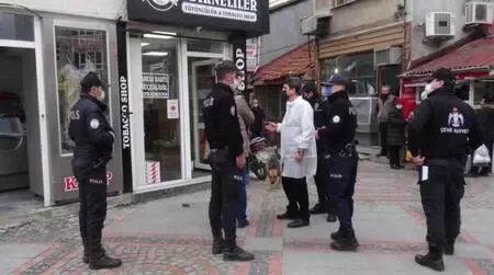 Edirne'de silahlı kavga: 1 yaralı, 3 gözaltı Edirne'de silahlı kavga: 1 yaralı, 3 gözaltı