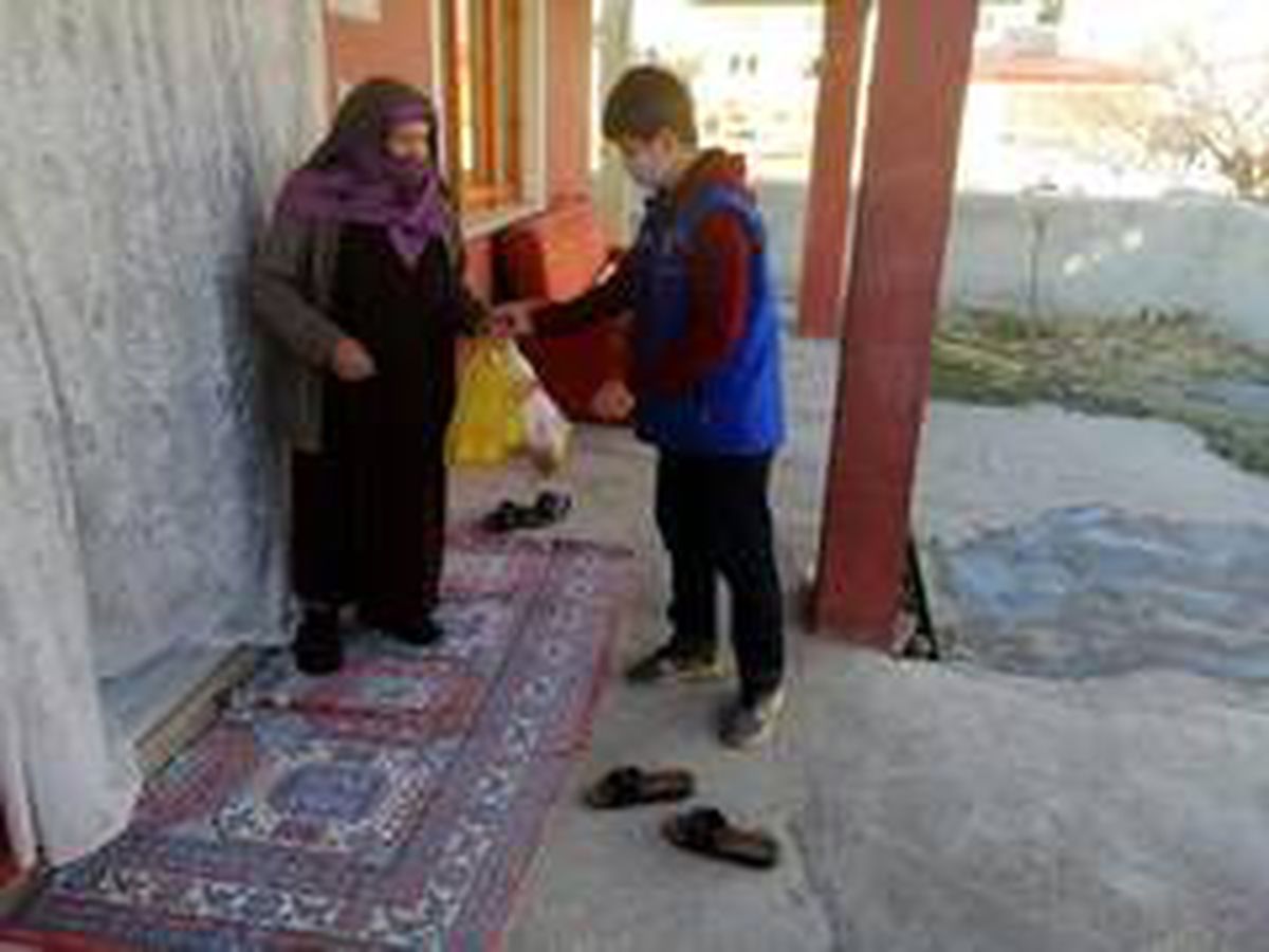 Erzincan'da gençlerden anlamlı davranış