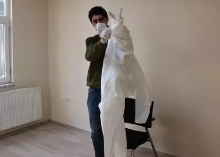 Filyasyon ekipleri, ev ev virüsün izini sürüyor