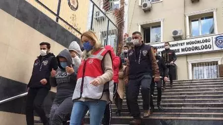 İstanbul'da büyük fuhuş operasyonu İstanbul'da büyük fuhuş operasyonu