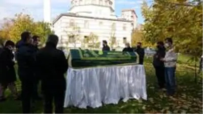 Son dakika haber: Mahmut Sami Ramazanoğlu'nun son halifelerinden Erenköylü Hacı Hikmet Tuzkaya toprağa verildi