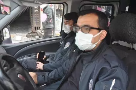 Reyhanlı'da bazı cadde ve sokaklar araç trafiğine kapatıldı Reyhanlı'da bazı cadde ve sokaklar araç trafiğine kapatıldı