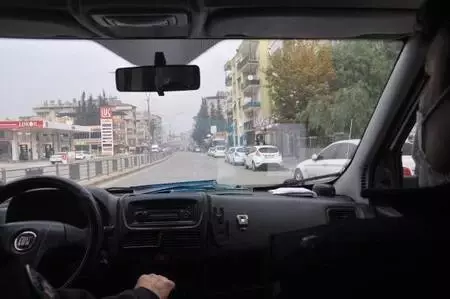 Reyhanlı'da bazı cadde ve sokaklar araç trafiğine kapatıldı Reyhanlı'da bazı cadde ve sokaklar araç trafiğine kapatıldı