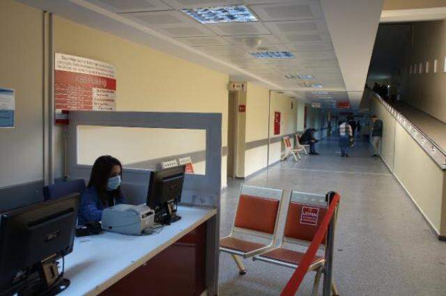 Rize'de koronavirüs vakaları arttı, hastanelerde randevulu muayene dönemi başladı