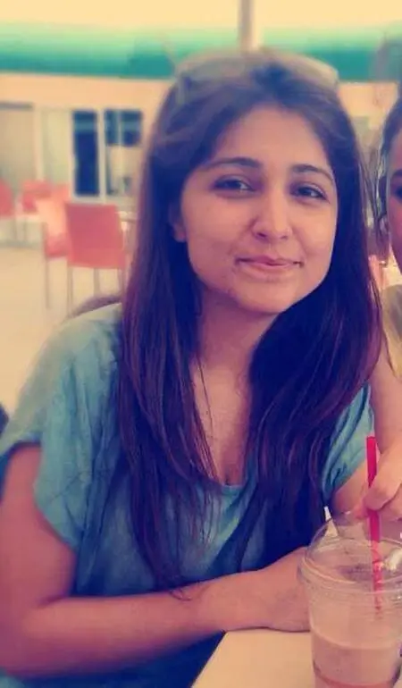 Son dakika! Salgında Gizem'in öldüğü kaza yerine gelemeyen ailesi, 19 çiçek bıraktırdı Son dakika! Salgında Gizem'in öldüğü kaza yerine gelemeyen ailesi, 19 çiçek bıraktırdı