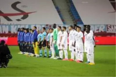 Süper Lig: Trabzonspor: 1 - DG Sivasspor: 0 (İlk yarı) Süper Lig: Trabzonspor: 1 - DG Sivasspor: 0 (İlk yarı)