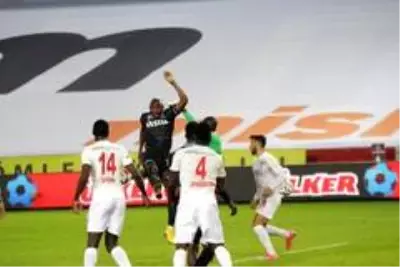 Süper Lig: Trabzonspor: 1 - DG Sivasspor: 0 (İlk yarı) Süper Lig: Trabzonspor: 1 - DG Sivasspor: 0 (İlk yarı)