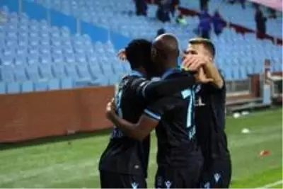 Süper Lig: Trabzonspor: 1 - DG Sivasspor: 0 (İlk yarı) Süper Lig: Trabzonspor: 1 - DG Sivasspor: 0 (İlk yarı)