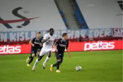 Süper Lig: Trabzonspor: 1 - DG Sivasspor: 0 (İlk yarı) Süper Lig: Trabzonspor: 1 - DG Sivasspor: 0 (İlk yarı)