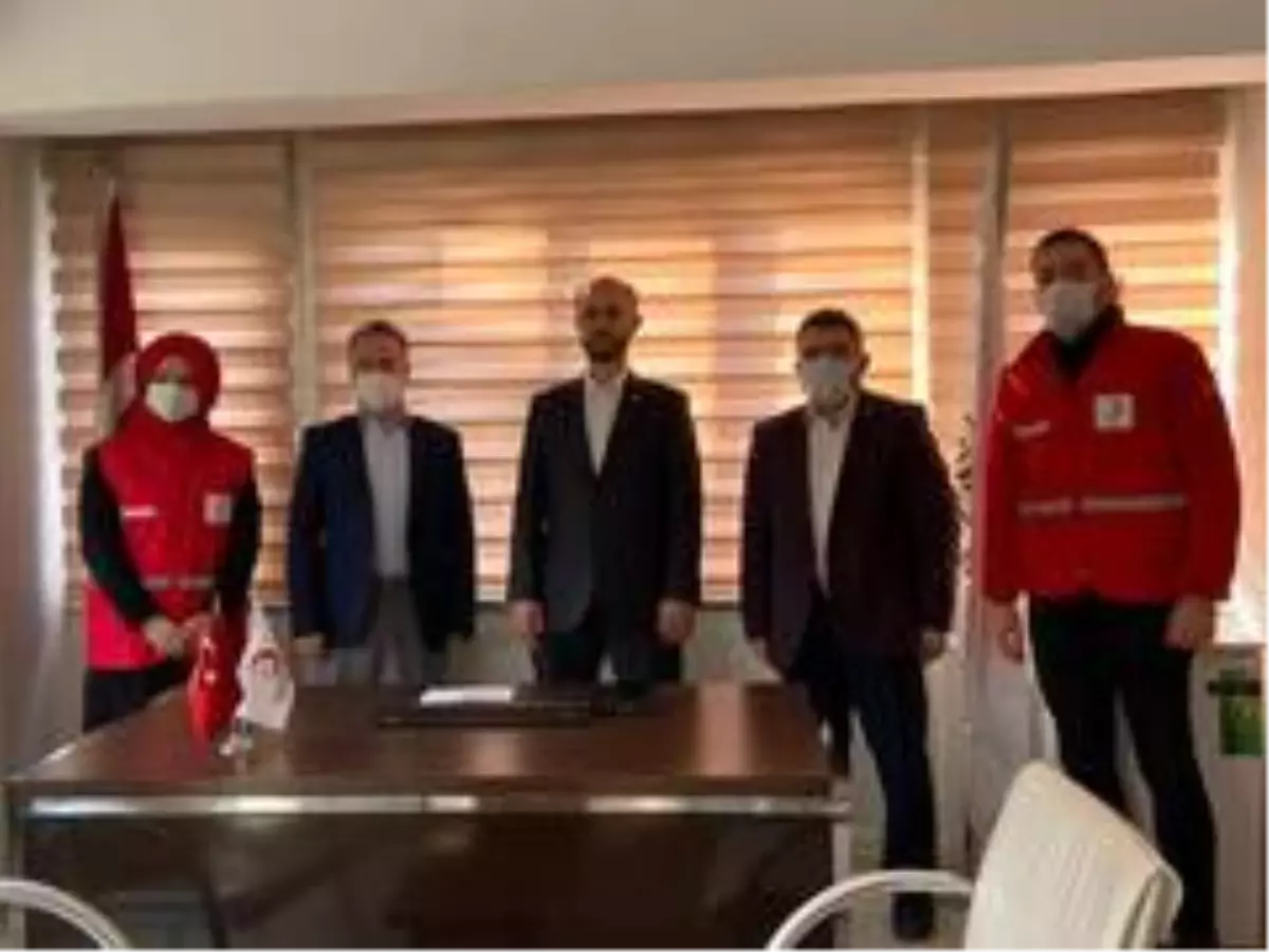 Yakın: 'Durmadan, dinlenmeden yardım faaliyetlerini sürdüreceğiz'