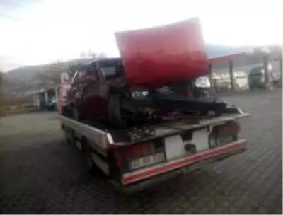 - Isparta'da 2 otomobilin çarpıştığı kaza güvenlik kameralarına yansıdı - Isparta'da 2 otomobilin çarpıştığı kaza güvenlik kameralarına yansıdı