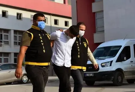 Çiftlik evinde alıkoyup parasını istediler, yakalandılar Çiftlik evinde alıkoyup parasını istediler, yakalandılar