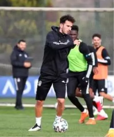 Beşiktaş 2 eksikle hazırlıklarını sürdürdü