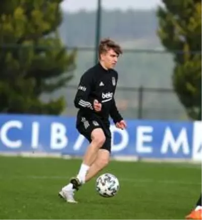 Beşiktaş 2 eksikle hazırlıklarını sürdürdü