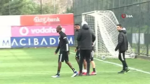 Beşiktaş 2 eksikle hazırlıklarını sürdürdü