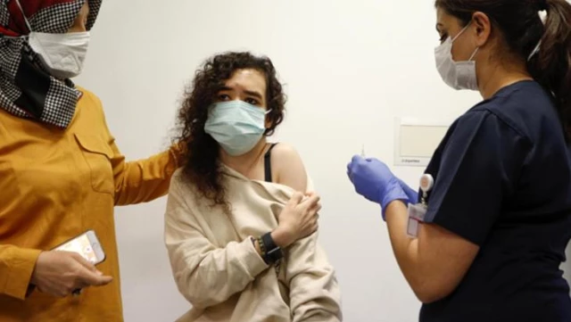 Brezilya, Türkiye'nin 50 milyon doz sipariş ettiği Çin aşısını almaktan vazgeçti