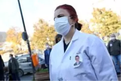- Covid-19 nedeniyle hayatını kaybeden doktor Erdem için anma töreni - Covid-19 nedeniyle hayatını kaybeden doktor Erdem için anma töreni