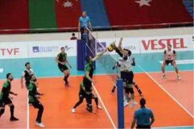 Efeler Ligi: Bingöl Solhanspor: 3 Haliliye Belediyespor: 1 Efeler Ligi: Bingöl Solhanspor: 3 Haliliye Belediyespor: 1