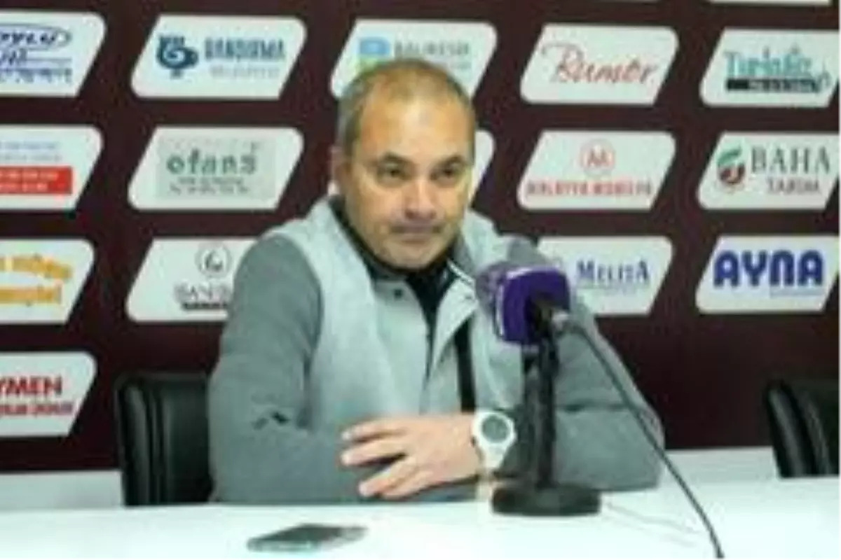 Erkan Sözeri: 'Siyah ve beyaz kadar ayrı iki yarı oynadık'