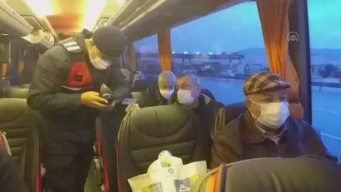 Son dakika haberi | Jandarma ekipleri şehirler arası otobüslerde Kovid-19 tedbirlerini denetledi Son dakika haberi | Jandarma ekipleri şehirler arası otobüslerde Kovid-19 tedbirlerini denetledi