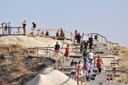 Kapadokya'ya 11 ayda 962 bin 124 ziyaretçi Kapadokya'ya 11 ayda 962 bin 124 ziyaretçi