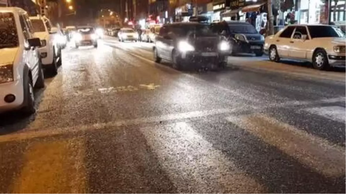 Kar yağışı etkisini sürdürdü