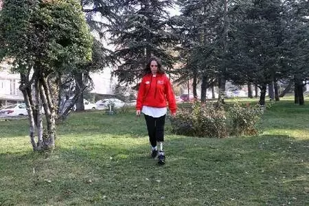 Son dakika haber: Kazada bacağını kaybeden Ahsen, sporla hayata tutundu Son dakika haber: Kazada bacağını kaybeden Ahsen, sporla hayata tutundu