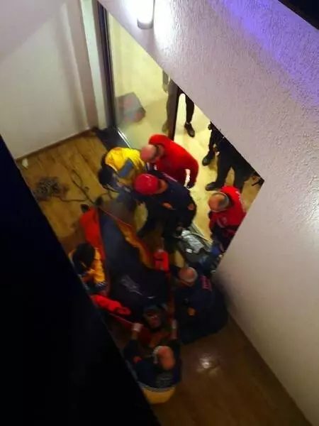 Son dakika haber... Kurtarılan kurye koronavirüs çıktı, itfaiye ekibi karantinaya alındı Son dakika haber... Kurtarılan kurye koronavirüs çıktı, itfaiye ekibi karantinaya alındı