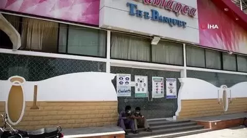 Pakistan'da korona salgınında son 24 saatte rekor sayıda can kaybı