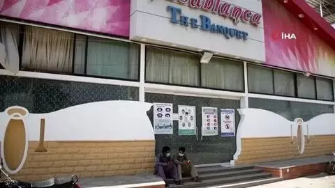 Pakistan'da korona salgınında son 24 saatte rekor sayıda can kaybı