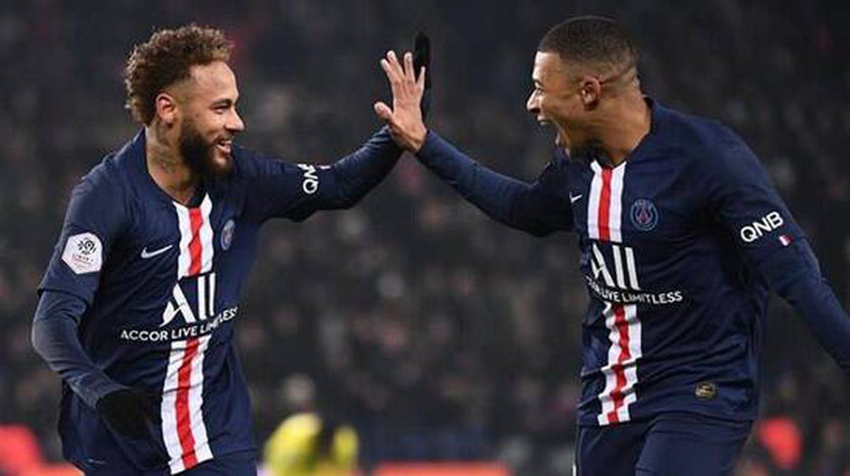 PSG'nin golcü futbolcusu Mbappe'nin babası Real Madrid iddialarına isyan etti