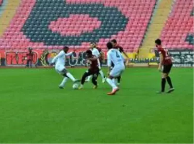 TFF 1. Lig: Eskişehirspor: 0 Tuzlaspor: 2 TFF 1. Lig: Eskişehirspor: 0 Tuzlaspor: 2